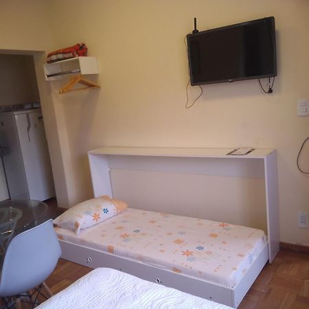 Apartamento Loft em local tranquilo, com garagem compartilhada a dois quarteirões do centro histórico, 15 min de Tiradentes São João del Rei Exterior foto